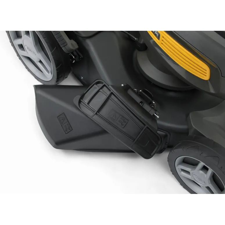 Kosiarka Akumulatorowa Stiga Combi 748Q AE 48V Ładowarka Akumulator 5Ah