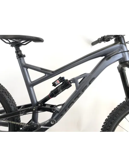 Rower Votec VE Elite 27,5 RockShox 180 Sram Magura