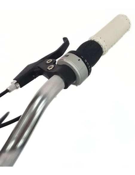 Rower Dziecięcy Miejski 24 Światła Bagaż Dzwonek Stopka Błotniki Dziewczęcy