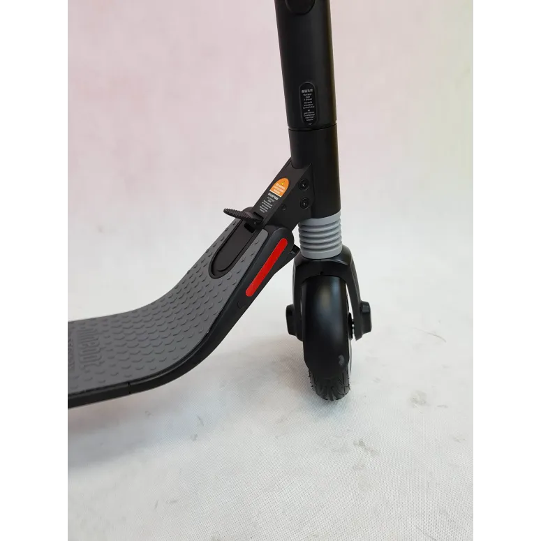 Hulajnoga Elektryczna Segway Ninebot ES1 20 km/h