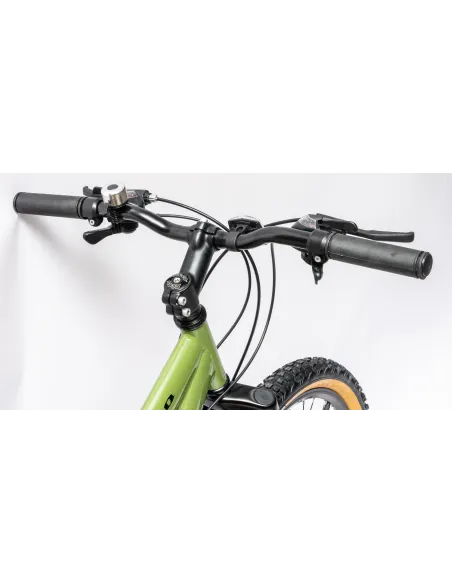 Rower Górski Młodzieżowy 26" MTB Tarcze 18 Biegów Shimano Odblaski Dzwonek