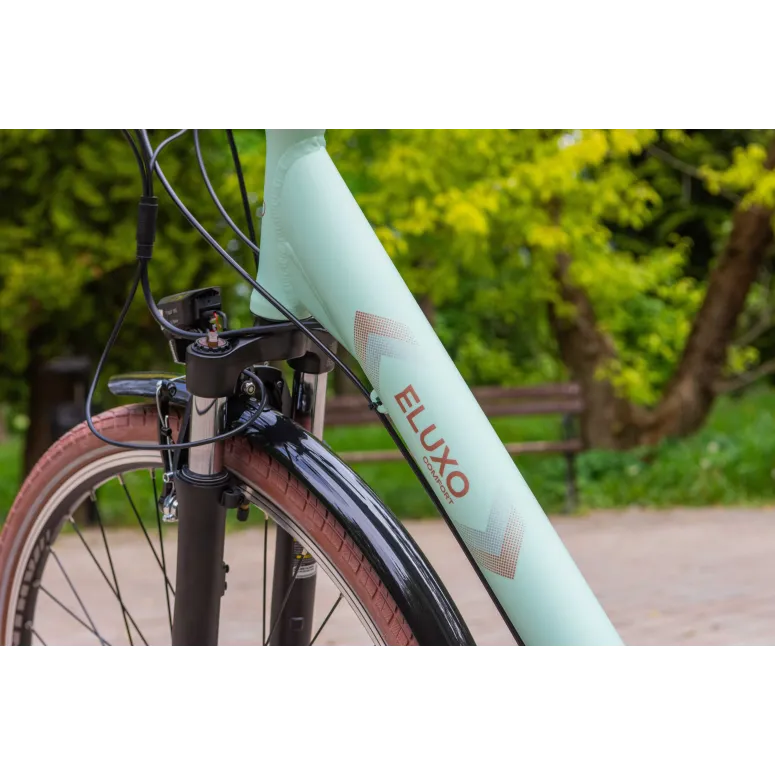 Rower Elektryczny Damski Miejski Koła 28" Shimano 250 W ALU Amory Bagażnik