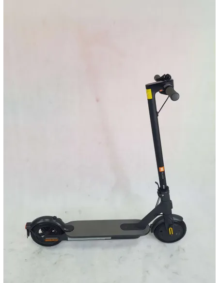 Hulajnoga Xiaomi Mi Electric Scooter Essential 8,5 - 6