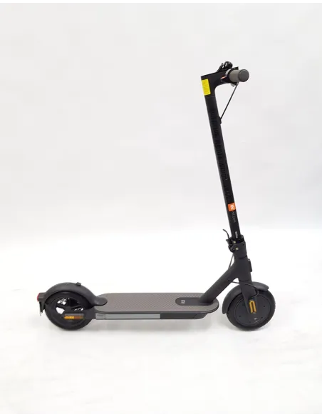 Hulajnoga Elektryczna Xiaomi Mi Essential BT 250W - 4