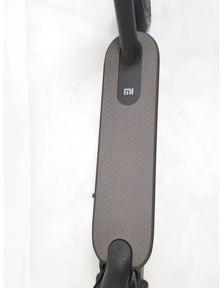 Hulajnoga Elektryczna Xiaomi Mi Essential BT 250W - 12