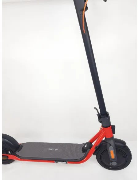 Hulajnoga Segway Ninebot KickScooter D28E 25km/h