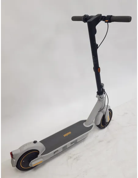 Hulajnoga Segway Ninebot Max G30LD KickScooter