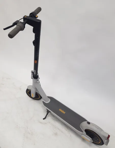 Hulajnoga Segway Ninebot Max G30LD KickScooter