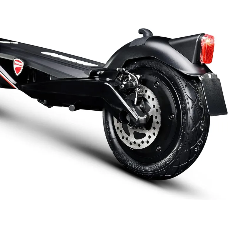 Hulajnoga Elektryczna Ducati Pro III 2022 350W NFC