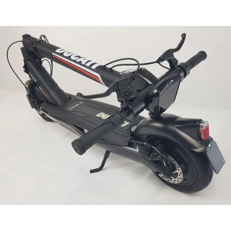 Hulajnoga Elektryczna Ducati Pro III 2022 350W NFC