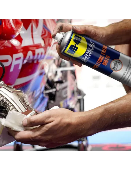 Zestaw Do Pielęgnacji Motocykli WD-40 Specialist Moto + Szczotka