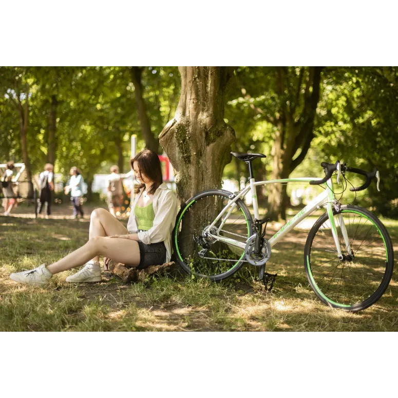 Rower Szosowy Uniwersalny 28 Aluminium 14 Biegów Dzwonek Kolarzówka Unisex