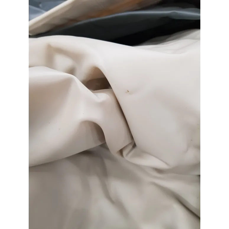 Dmuchany Basen z Hydromasażem INTEX 28482 Simple Spa - Bubble 4 Osoby 795L