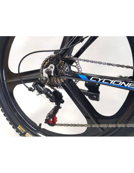 Rower Górski Uniwersalny 26 Młodzieżowy ALU Tarcze Cyngle 21 Biegów Dzwonek