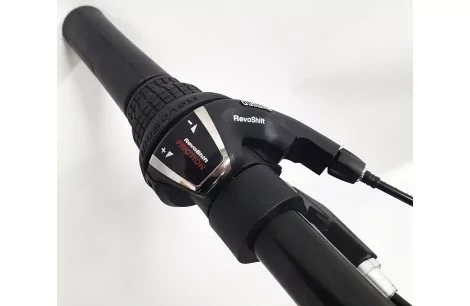 Rower Trekkingowy Męski 28 Bagażnik Dzwonek Stopka Turystyczny Oświetlenie