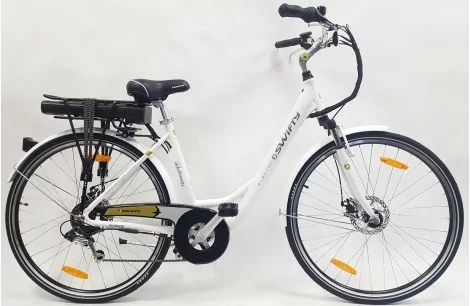 Elektryczny Rower Trekkingowy 28 Tarcze Turystyczny Bagażnik 250W 3 tryby