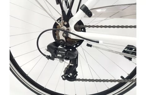 Rower Trekkingowy Damski 28 Aluminiowy Turystyczny Błotniki Bagaż Światła