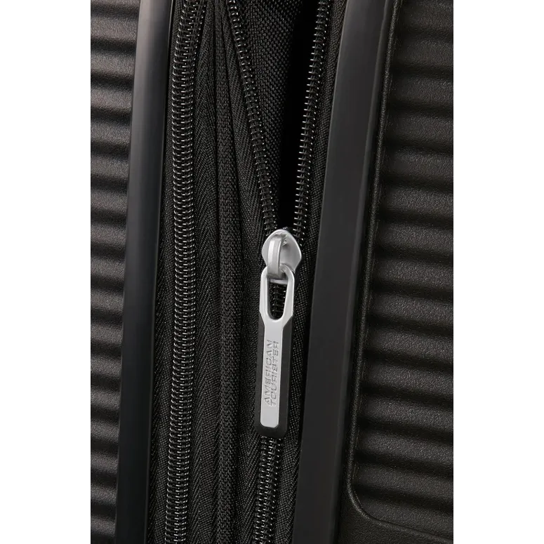 Walizka Podróżna American Tourister Soundbox Spinner S Na Kółkach 41l 55 cm