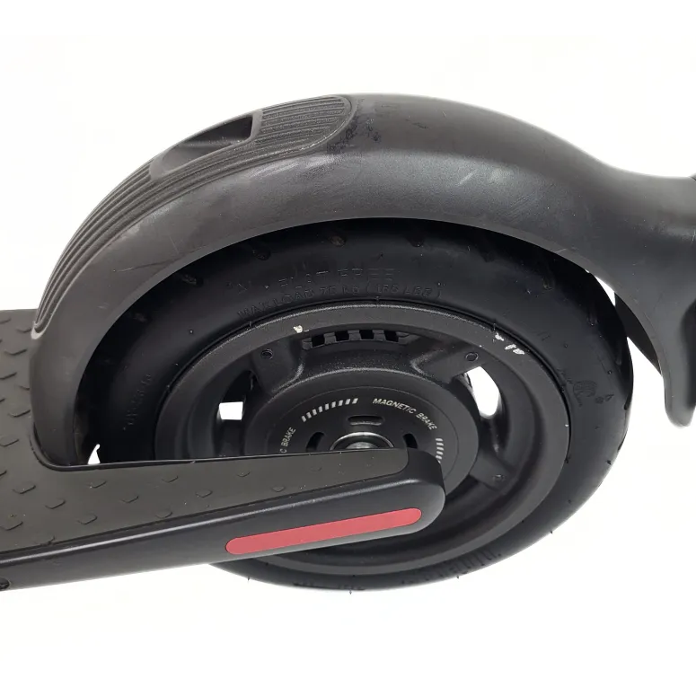 Hulajnoga Elektryczna Segway Ninebot E45D 3 Tryby Dzwonek IPX4 45 km 300 W