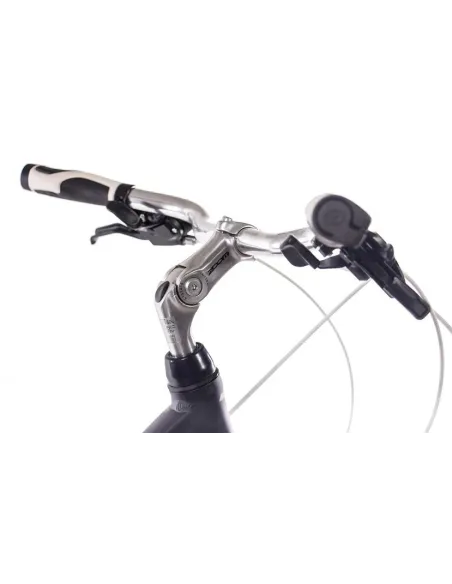 Rower Trekkingowy 28 Damski Cyngle Błotniki Bagażnik Dynamo Światła