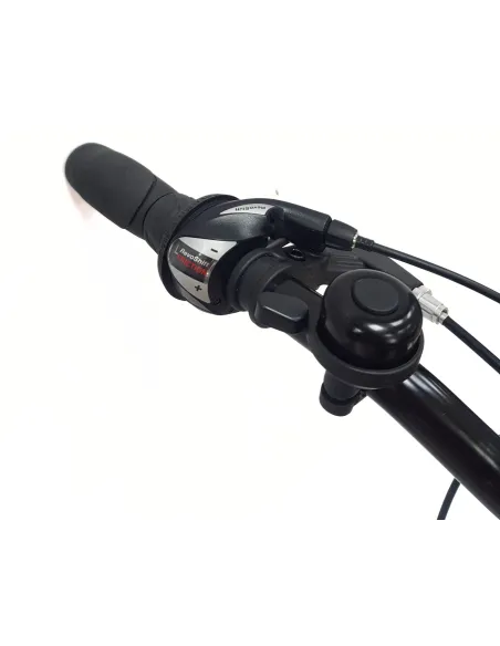 Rower Miejski Dziewczęcy 24 Błotniki Oświetlenie Bagażnik Stopka Dzwonek