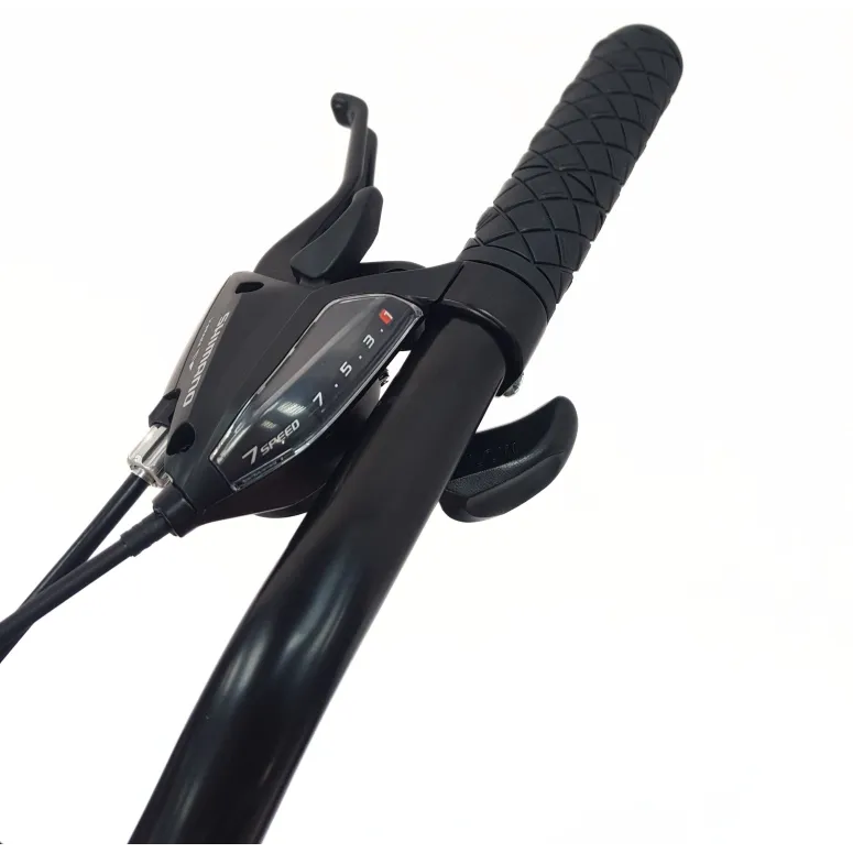 Rower Górski Młodzieżowy 26 MTB Amortyzacja Błotniki Odblaski Stopka Cyngle