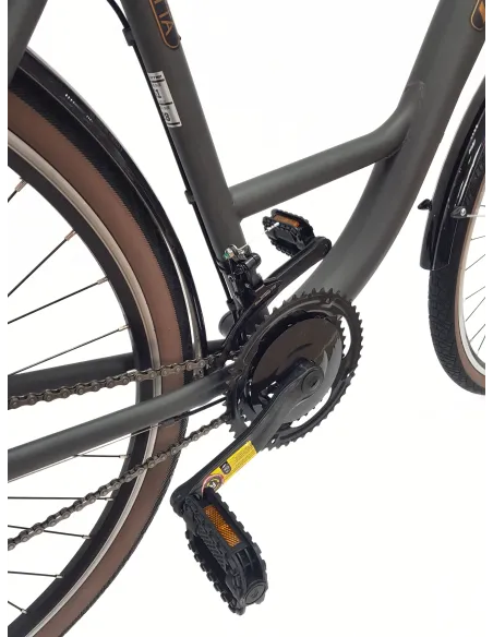 Rower Miejski Damski 28 Revoshift Dzwonek Światła Stopka Bagażnik Odblaski