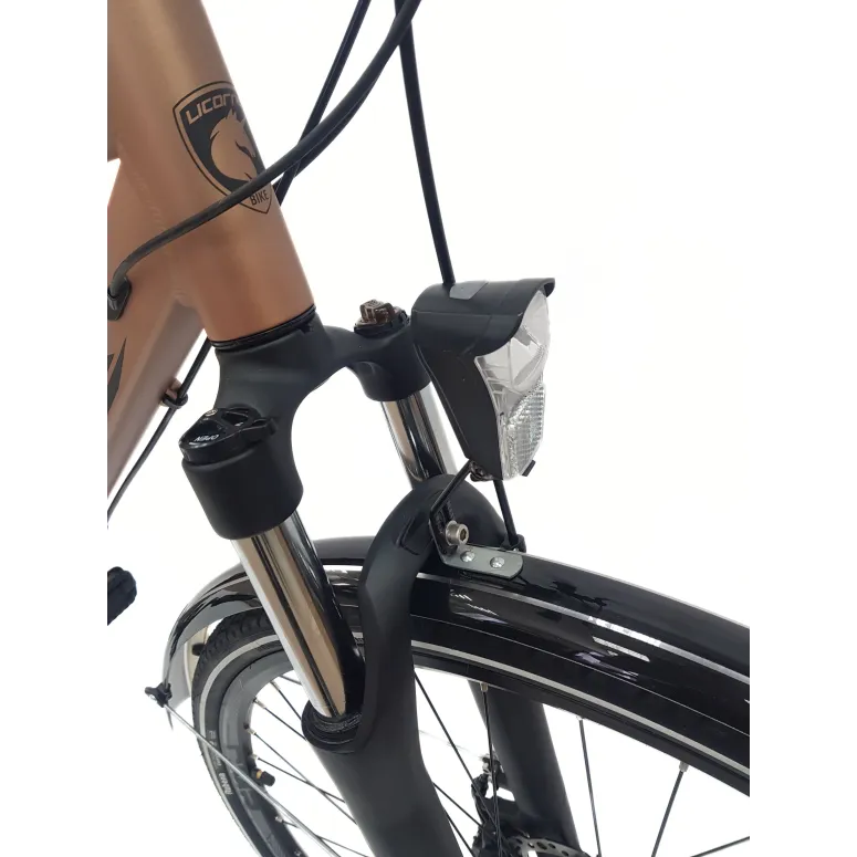 Rower Trekkingowy Damski 28 Rekreacyjny Bagażnik Oświetlenie Stopka Dzwonek