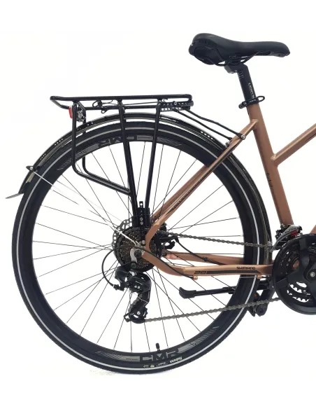 Rower Trekkingowy Damski 28 Rekreacyjny Bagażnik Oświetlenie Stopka Dzwonek