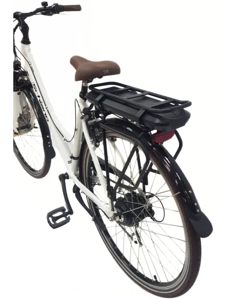 Elektryczny Rower Miejski Damski 28 Błotniki Oświetlenie Bagażnik Dzwonek