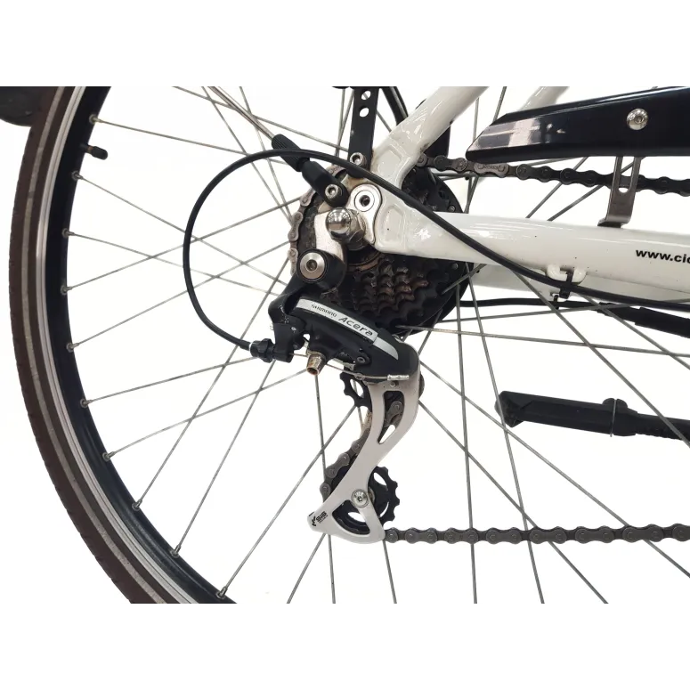 Elektryczny Rower Miejski Damski 28 Błotniki Oświetlenie Bagażnik Dzwonek