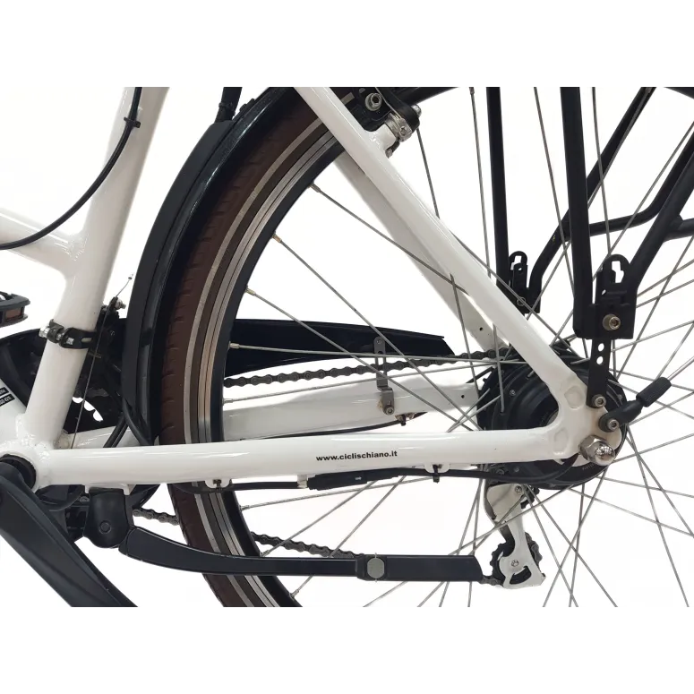 Elektryczny Rower Miejski Damski 28 Błotniki Oświetlenie Bagażnik Dzwonek