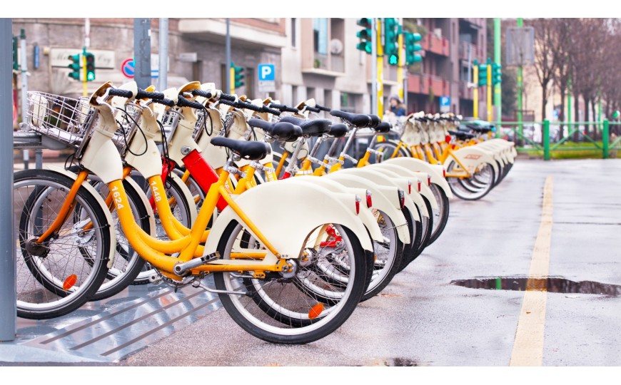 Jakie są zalety miejskich rowerów elektrycznych?